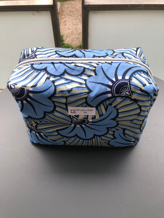 Trousse de toilette Fleurs de mariage bleu