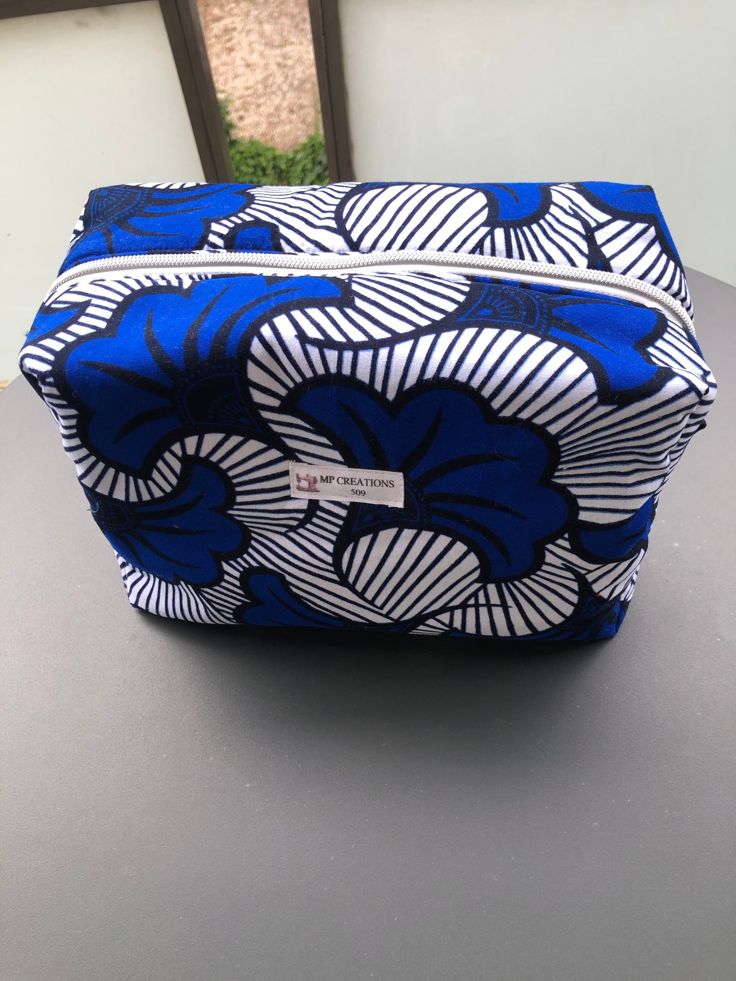 Trousse de toilette Fleurs de mariage bleu blanc